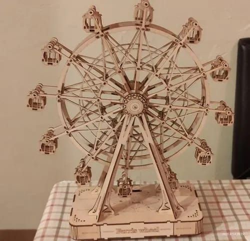 Photo du montage partagée : Puzzle 3D boîte à musique grande roue