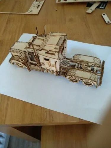 Photo du montage partagée : Puzzle 3D Camion lourd