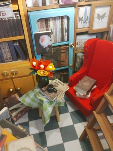 Photo du montage partagée : Maquette en bois maison miniature d'étude