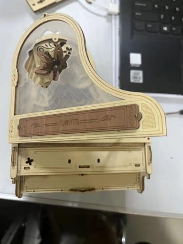 Photo du montage partagée : Puzzle 3D Piano magique