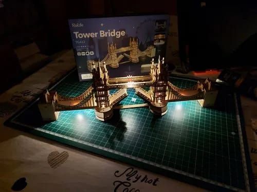 Photo du montage partagée : Puzzle 3D Pont de la Tour