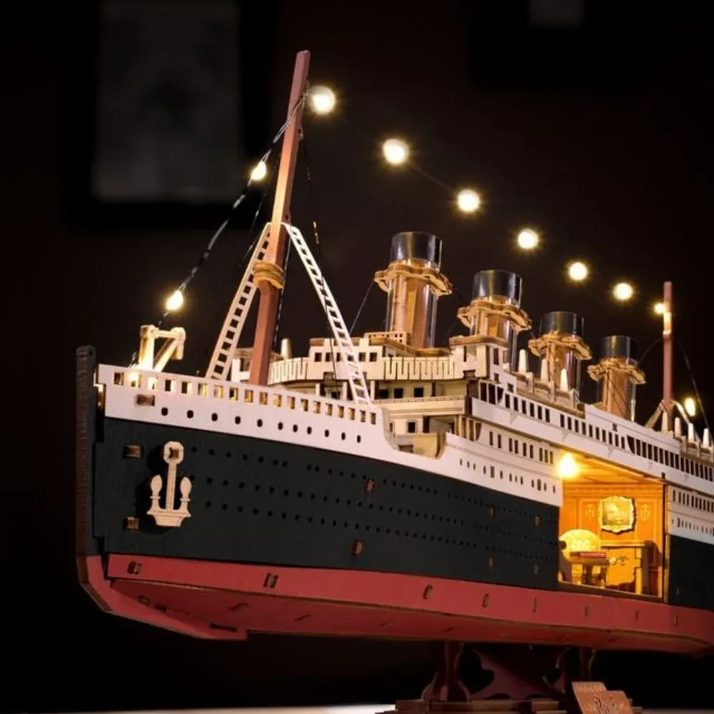 Puzzle 3D 1912 Voyageur éternel de l'Atlantique : vue 3