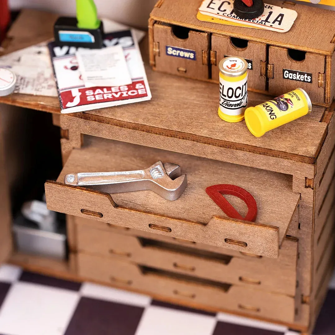 Maquette en bois maison miniature atelier de garage : vue 4