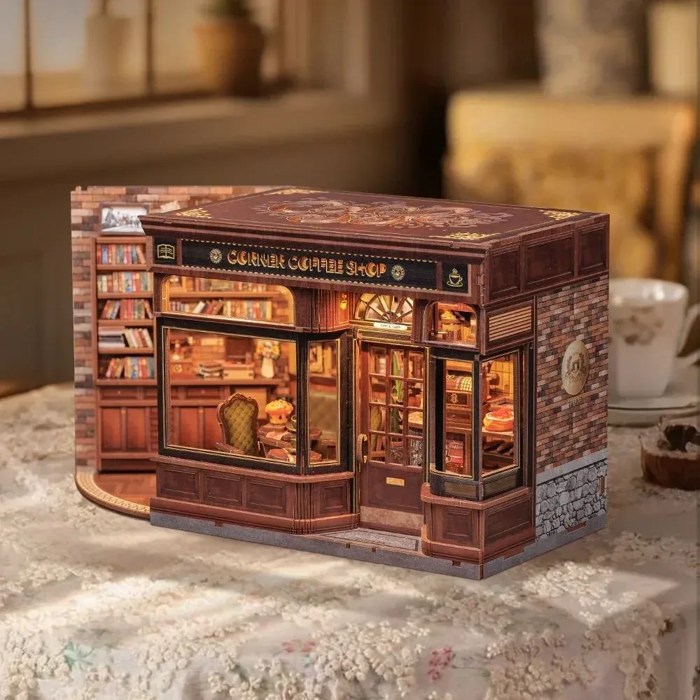 Maquette en bois café littéraire miniature