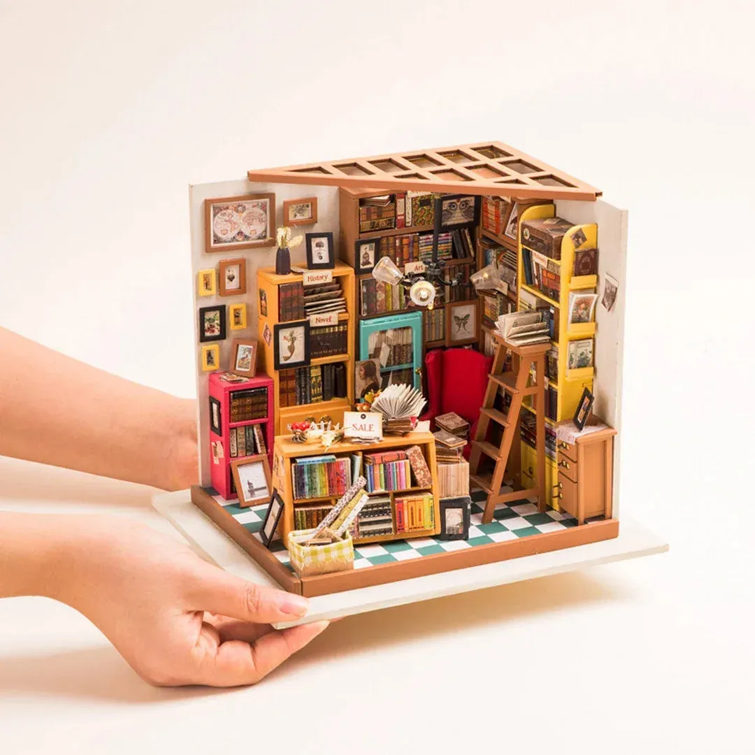 Maquette en bois maison miniature d'étude : vue 3