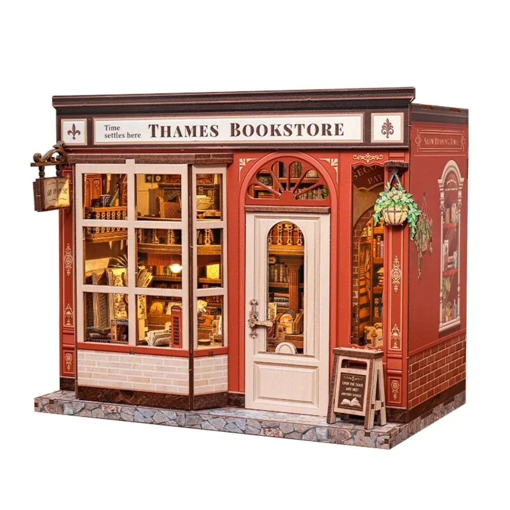 Maquette en bois librairie sur la Tamise : vue 2