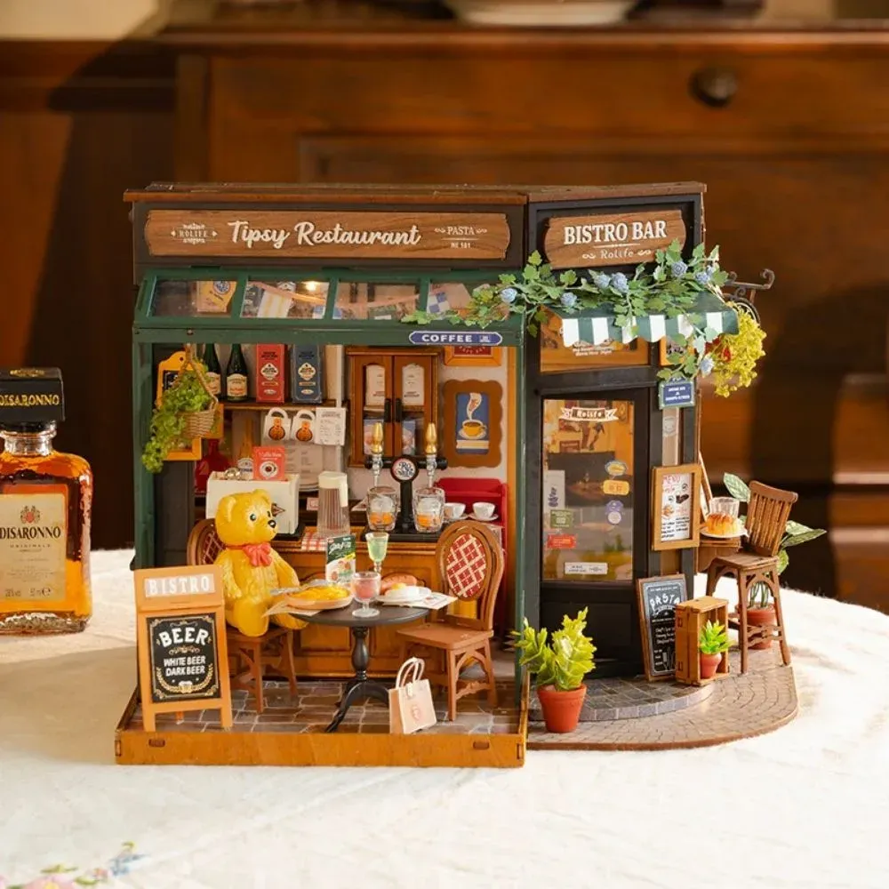 Maquette en bois maison miniature restaurant festif : vue 3