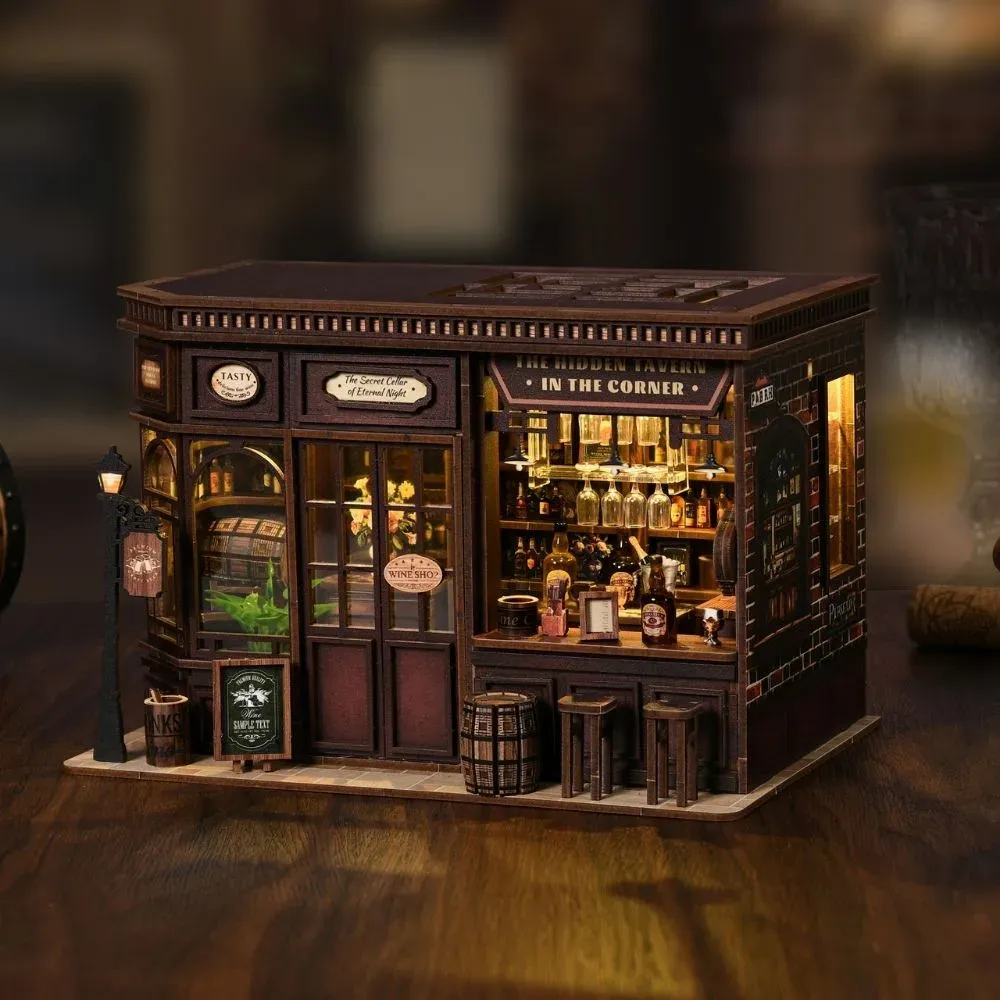 Maquette en bois taverne miniature lumineuse