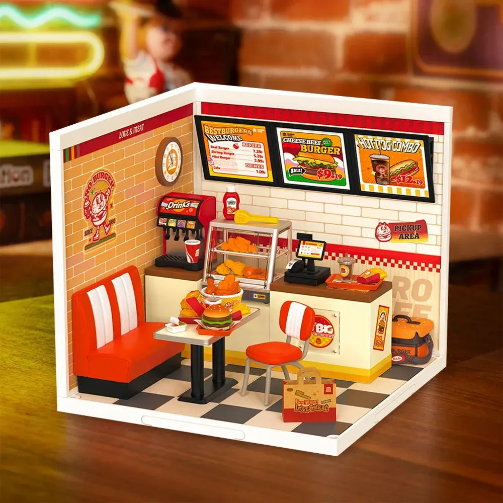 Maquette en bois maison miniature restaurant rétro