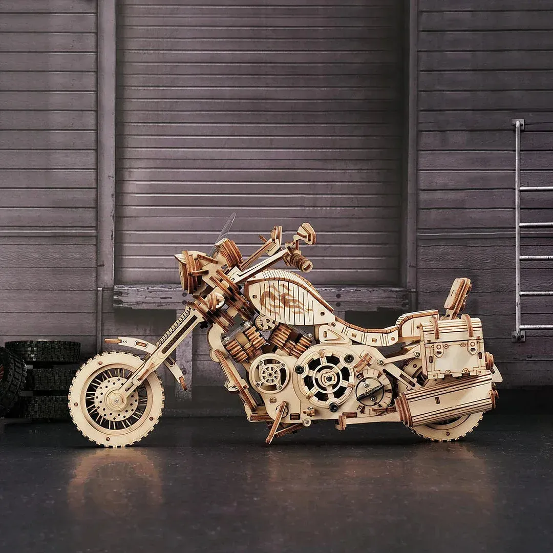 Puzzle 3D Moto de type cruiser : vue 2